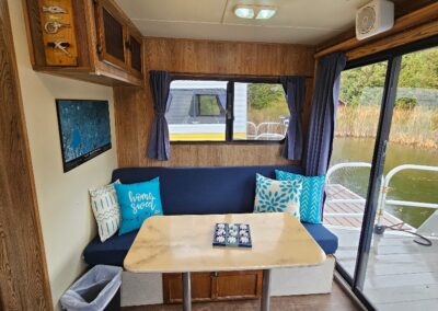 Azul House Boat